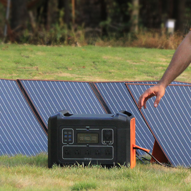 2400W LiFePO4 Battery Charge Generator 220V Solar Power Station Portable For Europe